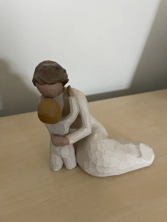 WILLOW TREE Child's Touch Figurine - Picture 4 of 6